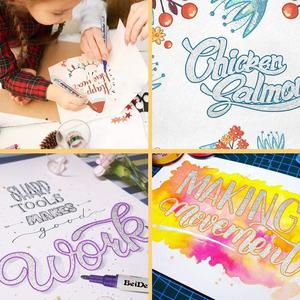 Marcatori di vernice a <span class=keywords><strong>doppia</strong></span> <span class=keywords><strong>linea</strong></span> con <span class=keywords><strong>pennarelli</strong></span> a 12 colori glitterati metallici per disegnare carte - Product Image 6