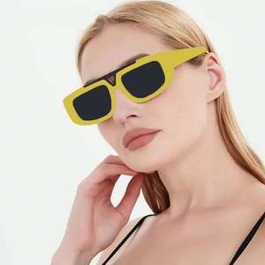 Lunettes de soleil vintage carrées irrégulières personnalisées avec logo 2025, UV400, petite monture rectangulaire pour hommes et femmes - Product Image 3