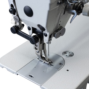 Промышленная швейная машина челночного стежка 560-4D с прямым приводом и верхним и нижним продвижением ткани, простая в использовании, OEM/ODM, с возможностью индивидуальной настройки - Product Image 4