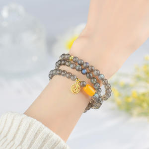 Vente en gros <span class=keywords><strong>de</strong></span> pierre <span class=keywords><strong>de</strong></span> <span class=keywords><strong>lune</strong></span> grise en cristal naturel mot <span class=keywords><strong>de</strong></span> bénédiction bracelet à trois cercles nouveau bracelet féminin <span class=keywords><strong>de</strong></span> <span class=keywords><strong>la</strong></span> mode chinoise - Product Image 6