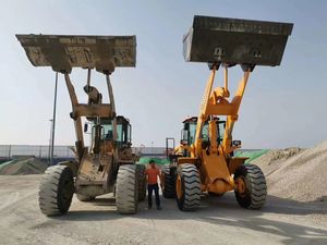 JINGONG 1.8Ton हाइड्रोलिक व्हील लोडर छोटे लोडर थोक उत्पादों मिनी सामने लोडर - Product Image 3