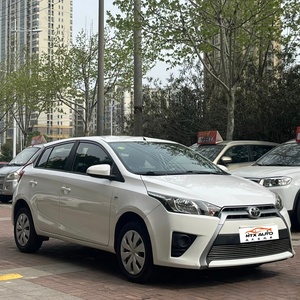 Auto Usado <span class=keywords><strong>Toyota</strong></span> <span class=keywords><strong>YARiS</strong></span> L <span class=keywords><strong>2015</strong></span>, 1.5L, Transmisión Automática, <span class=keywords><strong>Gasolina</strong></span>, Volante a la Izquierda, con Techo Corredizo - Product Image 4