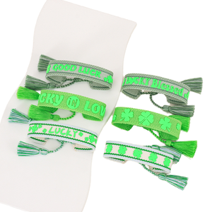 Vente chaude européenne américaine créative à la main trèfle à quatre feuilles tissé Bracelet diamant embelli papillon forme gland corde - Product Image 1
