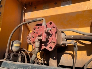 Excavadora de cadenas Hyundai 275LC usada certificada de alta calidad, modelo 2020, 2001-4000 horas, capacidad de cazo de 1.35M, 27 toneladas, 146KW. - Product Image 6