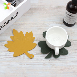 En stock: Posavasos de cuero con diseño de hoja de arce, aislante del calor, para tazas de café, decorativo para restaurantes occidentales, antideslizante - Product Image 2