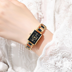 Reloj de Mujer de Aleación Dorada, Estilo Coreano del Sudeste Asiático, Elegante, de Cuarzo, con Múltiples Husos Horarios, Éxito de Ventas Transfronterizo - Product Image 4