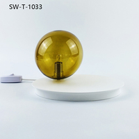 Lampe de table en or de luxe au design moderne, petite lampe de table en verre nordique moderne pour restaurant, salon, lampe de table décorative à LED