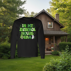 Camiseta de manga larga con diseño de estampado verde de In My Isibindi House Era - Product Image 3