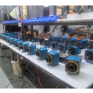 Pompa Idraulica <span class=keywords><strong>PTO</strong></span> Giapponese da 15 Tonnellate per Camion Ribaltabile Pompa Idraulica Elettrica per Sterzo KP1403A-R - Product Image 6