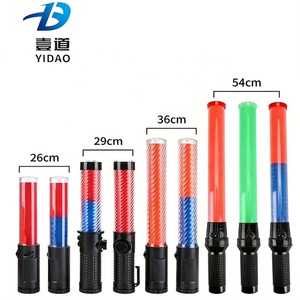 Vente directe usine : Baguette de signalisation LED haute visibilité 54 cm, rechargeable, portée de visibilité 500 m, qualité professionnelle pour le stationnement et la circulation - Product Image 2