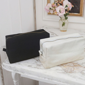 Sac à fermeture éclair en toile de coton de grande capacité Sac de rangement de maquillage à la mode avec fermeture éclair pour le rangement des cosmétiques - Product Image 1