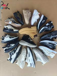 Zapatillas Deportivas Unisex de Malla, Calzado Casual con Parte Superior de PU, Entresuela y Suela de PVC, Venta al Por Mayor en Fujian - Product Image 1