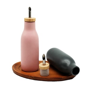 Utensilios de <span class=keywords><strong>Cocina</strong></span> Personalizados para Barbacoa, Botella de Cerámica para Aceite de <span class=keywords><strong>Cocina</strong></span> y Vinagre de 250 ml y 500 ml, Botella de Porcelana para Aceite de Oliva con Vertedor de Corcho - Product Image 5
