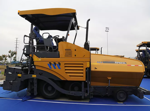 Machine à Pavés Routiers à Chenilles XCM-G 18m RP1855 Fabriquée en Chine - Product Image 6