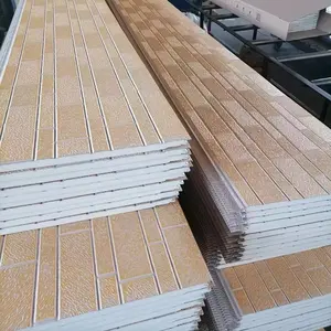 Gegolfde Ontwerp Pu Schuim Gevuld Isolatie Metalen Gevelbekleding Sandwich Panel