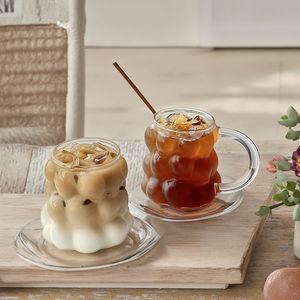 أكواب كوكتيل لطيفة بتصميم كلاسيكي على شكل عنقود عنب، مقاومة للحرارة وآمنة للاستخدام مرة واحدة، مثالية لشرب الماء. - Product Image 1