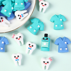 ลูกปัดซิลิโคน 3 มิติ รูปฟันการ์ตูน สำหรับทำสร้อยข้อมือ DIY แพ็คใหญ่ สำหรับตกแต่ง - Product Image 1
