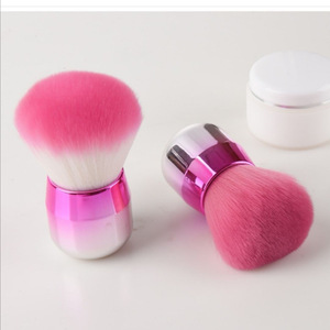 Brosse à poussière japonaise pour ongles, grande, plate et inclinée, en nylon, pour poudre libre, nettoyage, manucure, salon, nail art - Product Image 3