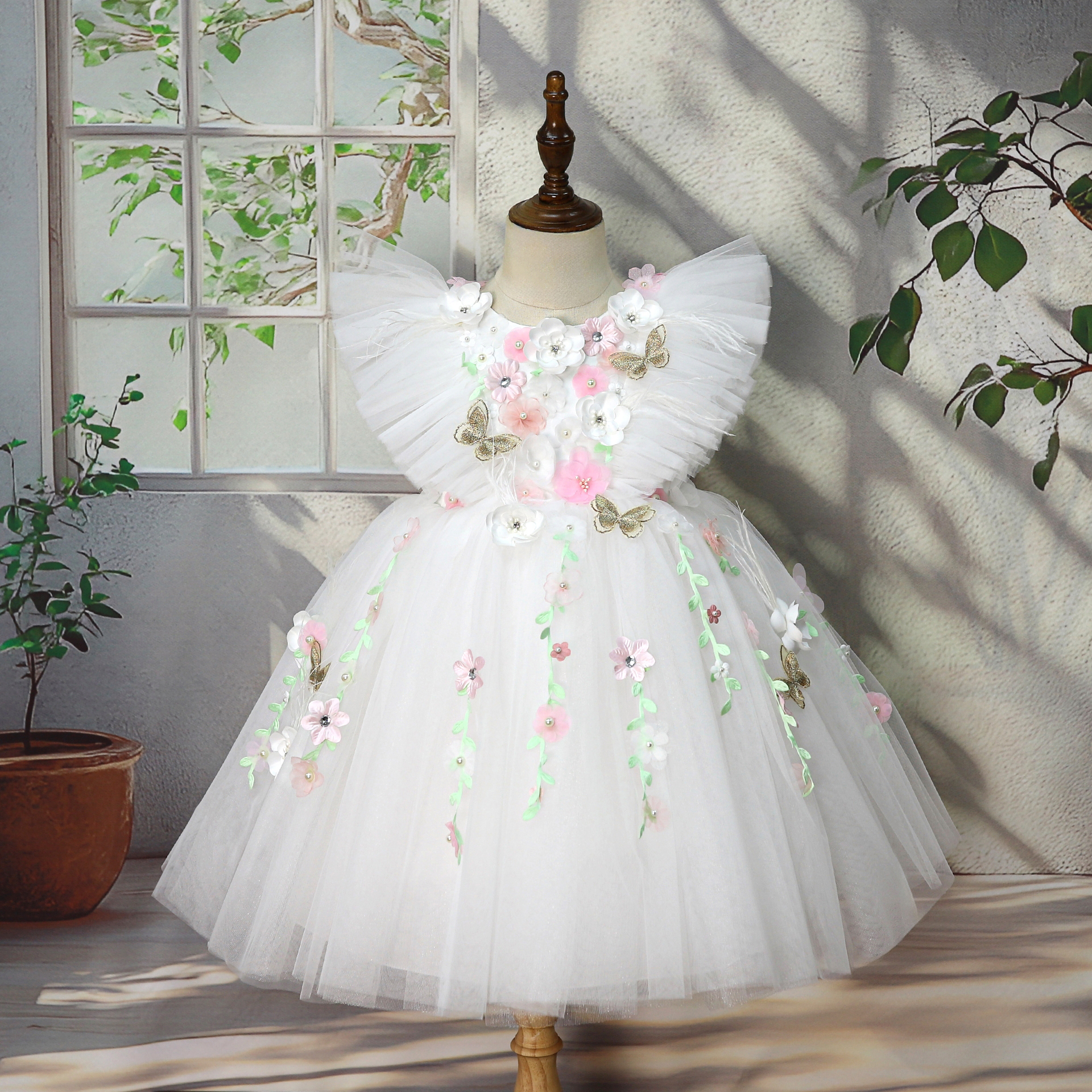Charming Styles for Young Trendsetters: Find Your Perfect real pictures of flower  girl dress