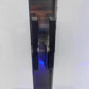 Poignée de porte commerciale avec serrure magnétique, accessoire pour équipement de réfrigérateur industriel, installation facile, conception ambidextre - Product Image 2