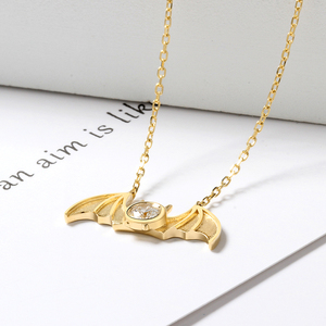 Collane con ciondolo a forma di pipistrello con diamante naturale <span class=keywords><strong>pawnable</strong></span> con gioielli in oro 18 carati - Product Image 4