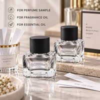 Botol Parfum Kaca Mini 7ml 10ml Custom, Botol Sampel Minyak Wangi/Esensial Bening dengan Tutup Ulir dan Cetak Logo