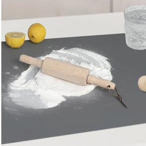 Tapis de cuisine en silicone 60x120cm gris uni, découpable, protection de comptoir, compatible lave-vaisselle, pour la pâtisserie et la cuisine - Product Image 1