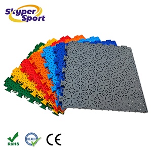 Dalles de sol modulaires portables en plastique pour pickleball, tapis de sol pour terrain de pickleball en PP pour usage extérieur, logo personnalisé - Product Image 1