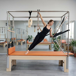 LUMINE Cadillac de Pilates multifonctionnel en érable robuste, avec système de résistance réglable et <span class=keywords><strong>trapeze</strong></span> complet, pour tous niveaux - Product Image 1