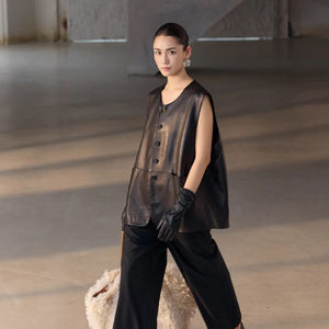 <span class=keywords><strong>Gilet</strong></span> en cuir de mouton tempérament simple de style européen et américain <span class=keywords><strong>gilet</strong></span> de <span class=keywords><strong>grande</strong></span> <span class=keywords><strong>taille</strong></span> polyvalent noir - Product Image 1