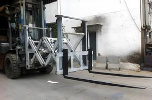 Accesorio Hidráulico Profesional para Montacargas: Extensor de Carga de Tabaco Serie <span class=keywords><strong>TFB</strong></span> para Montacargas de 1.5-3 Toneladas - Product Image 1