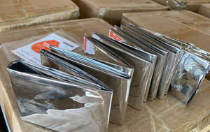 Couverture d'urgence Medi General Couverture d'urgence en feuille d'argent pour l'extérieur, la randonnée, la survie, les marathons <span class=keywords><strong>ou</strong></span> les premiers soins - Product Image 6