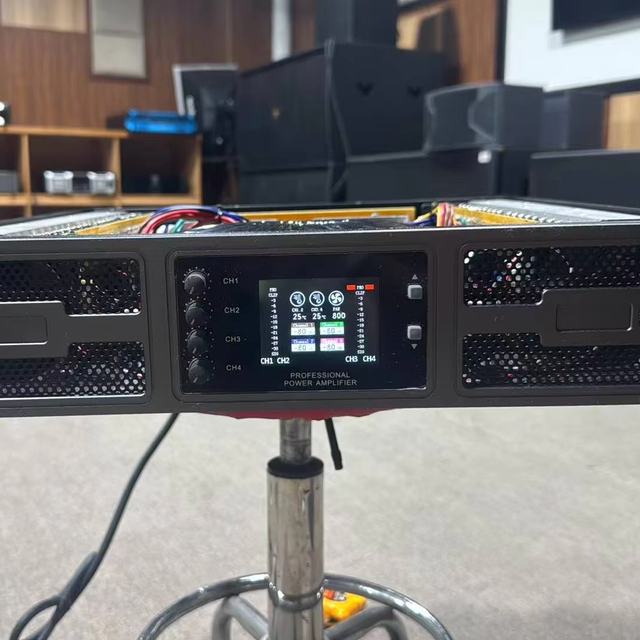 1000W Professional 4 Channel Metal Power Amplifier with Color LCD Display and XLR Input for Stage KTV Conference Sound System