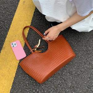 Large Capacity <b>Tote</b> <b>Bag</b> Women's Shoulder <b>Bags</b> <b>Woven</b> Pattern Clutch Purse Lady Fashion Handbags - Product Image 1