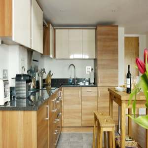 Meubles de cuisine modulaires en bois massif de style Shaker, série Design, avec poignée coulissante en acier inoxydable, fabriqués en Chine - Product Image 6