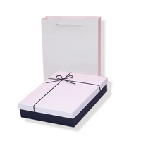 Caja de Cartón Rígido de Lujo Personalizada con Tapa y Base para Ropa, Prendas de Vestir, Camisetas y Regalos