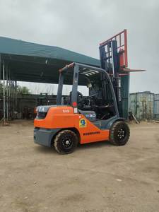 3 Ton Competitive Price on Diesel Forklift <b>Used</b> TOYOTA Internal Combustion Forklift for Sale - Product Image 2