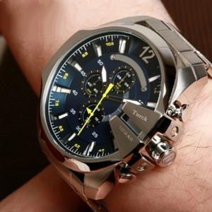 นาฬิกาโครโนกราฟสามหน้าปัดแฟชั่นหรูหราขายดี สายสแตนเลสสตีล สำหรับผู้ชาย สไตล์สปอร์ต ควอตซ์ กันน้ำ น้ำหนักเบา - Product Image 5