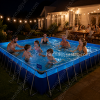 Fabricant de grandes piscines portables à structure, de réservoirs d'eau et de parcs aquatiques gonflables d'extérieur avec toboggans pour enfants.