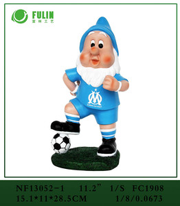 Top Selling resin <strong>garden</strong> figure funny sports <strong>gnome</strong> football <strong>gnome</strong> - Product Image 2