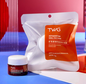 <span class=keywords><strong>Mini</strong></span> crème pour le visage avec plusieurs saveurs extrait de plante céramide acide hyaluronique vitamine C et astaxanthine crème blanchissante pour le visage - Product Image 3