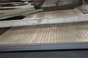 Plaque d'acier bimétallique de surfaçage résistant à l'abrasion d'usure de recouvrement de carbure de chrome de 10 + 5mm - Product Image 6