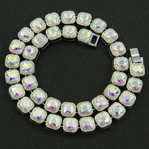 Collar con forma de corazón colorido de estilo exagerado, cadena cubana de aleación sencilla y moderna para hombre, joyería al por mayor - Product Image 4