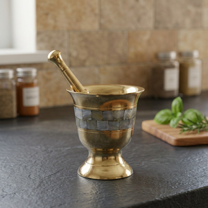 Mortier et pilon en laiton avec incrustation de nacre - Product Image 3