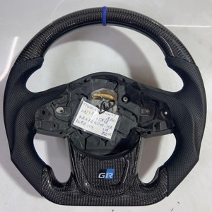 Volante de Fibra de Carbono Forjado Rojo Hecho a Mano Personalizado YLD para <span class=keywords><strong>Toyota</strong></span> Camry de 8ª Generación L <span class=keywords><strong>LE</strong></span> XLE SE XSE TRD Avalon - Product Image 4
