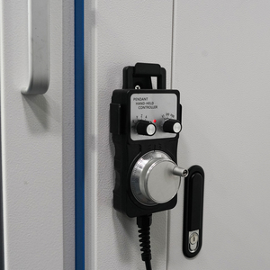 Máquina de Reparación de Ruedas Avanzada LWR807VP para Llantas de Aleación, Control CNC Inteligente, Sistema Profesional de Renovación de Ruedas - Product Image 5