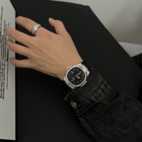 Reloj de Cuarzo para Hombre con Diseño Árabe, Caja Cuadrada de Aleación de Lujo, Correa de Silicona, Resistente al Agua, Simple, Moderno, Luminoso, con Fecha