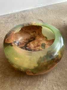 Bols en bois de résine faits à la main, bol de service décoratif parfait pour la table à manger à la maison ou la décoration de la cuisine - Product Image 5