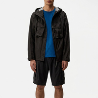Veste utilitaire pour homme, streetwear urbain, imperméable, à capuche, multi-poches, manches détachables, techwear personnalisé en gros