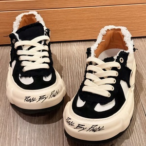 Chaussures d'hiver en toile de luxe <span class=keywords><strong>noir</strong></span> et blanc, motif flocon de neige Nougat, semelle extérieure en caoutchouc Balance Tail De Xun Lovers - Product Image 1